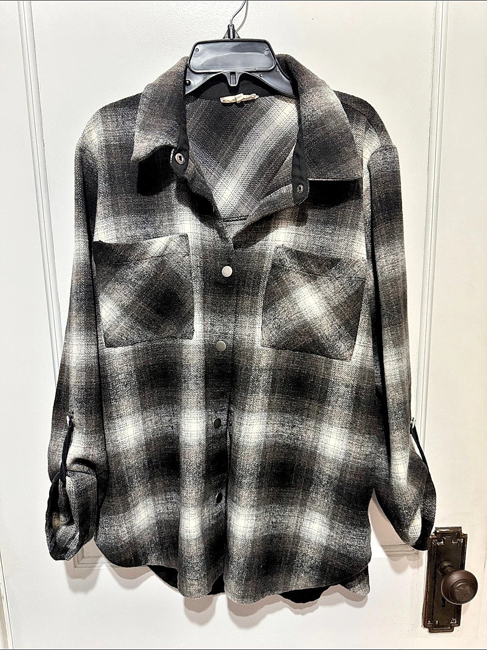 Mystree Plaid Button Down Shacket Size Medium